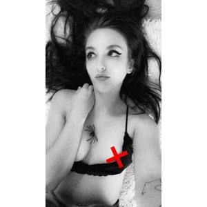 Meet your Posher, Alexandria